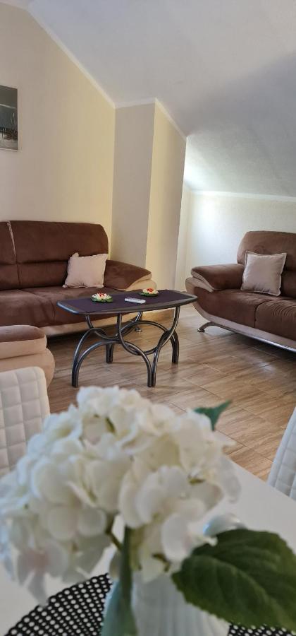 Apartman Nina2 Risan Exterior foto